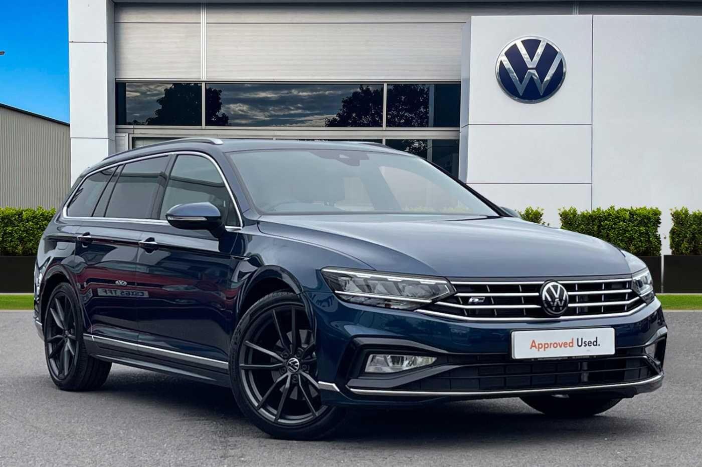 Main listing image - Volkswagen Passat
