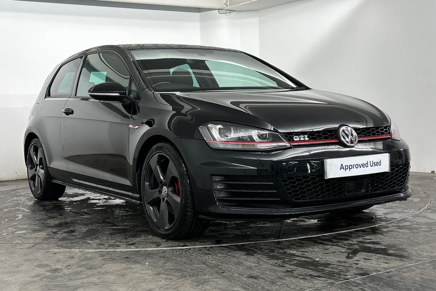 Main listing image - Volkswagen Golf GTI