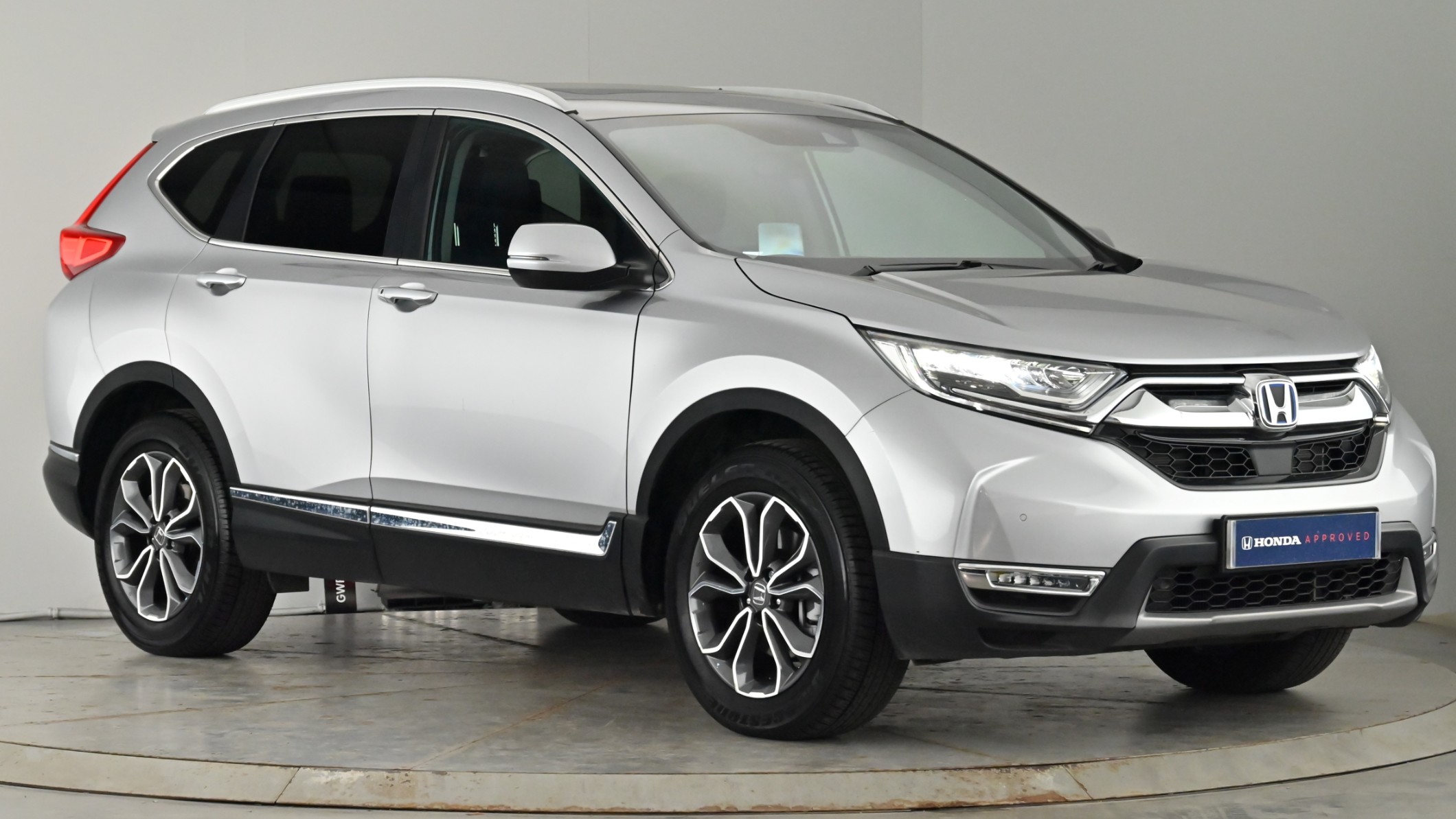 Main listing image - Honda CR-V