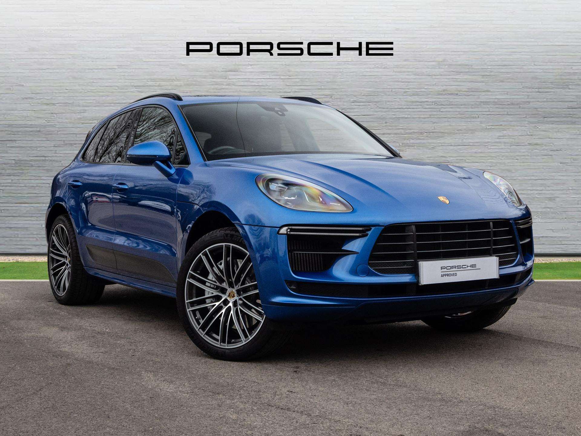 Main listing image - Porsche Macan