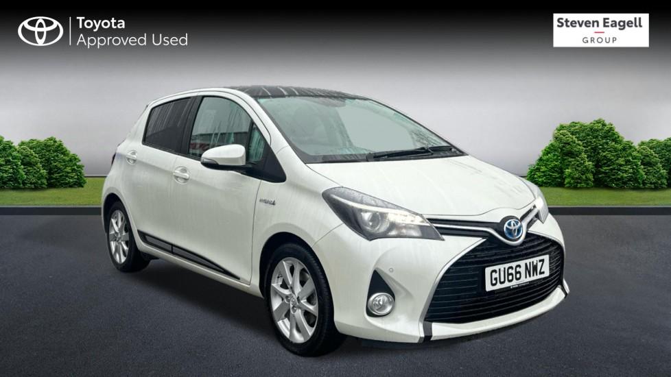 Main listing image - Toyota Yaris