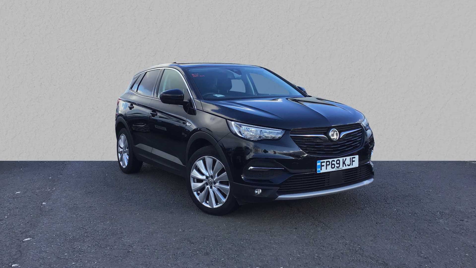 Main listing image - Vauxhall Grandland X