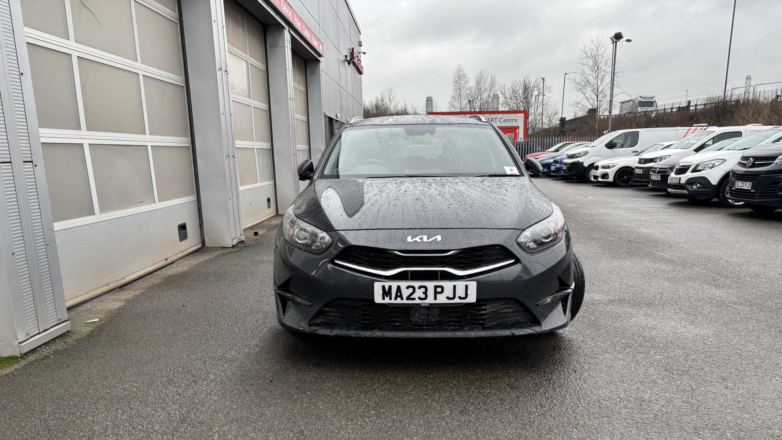 Main listing image - Kia Ceed SW