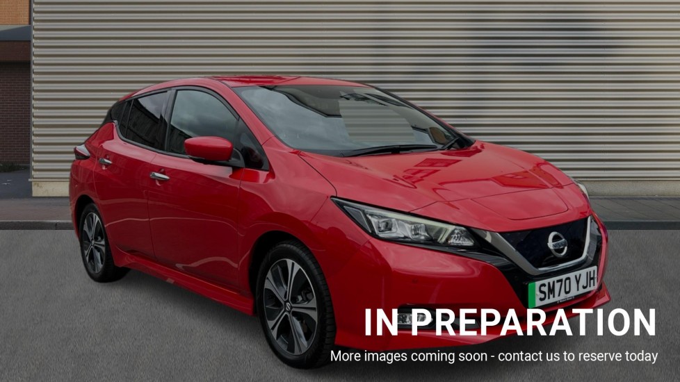 Main listing image - Nissan Leaf