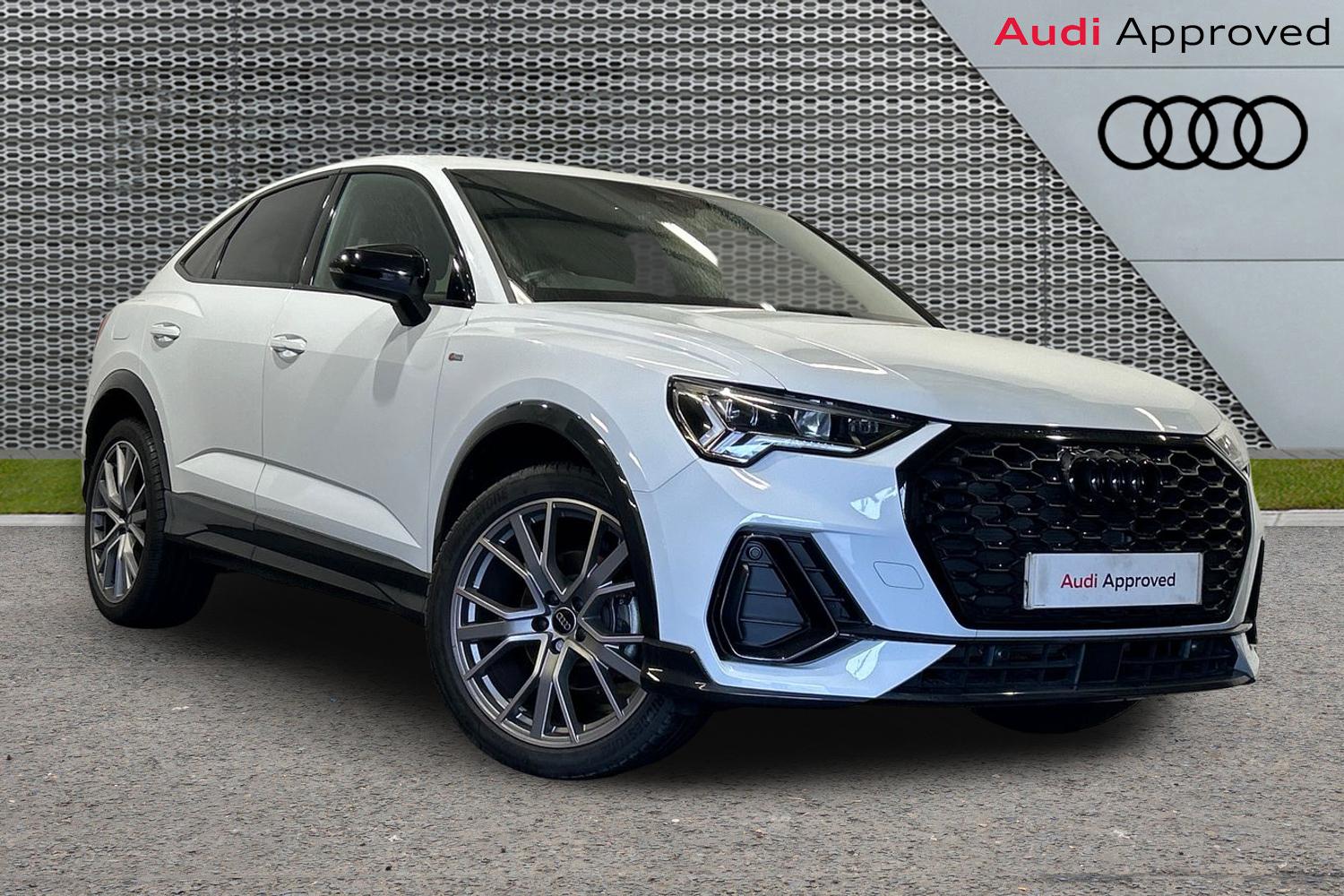 Main listing image - Audi Q3