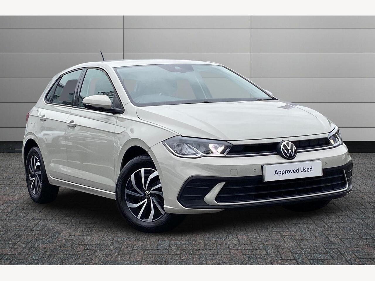 Main listing image - Volkswagen Polo