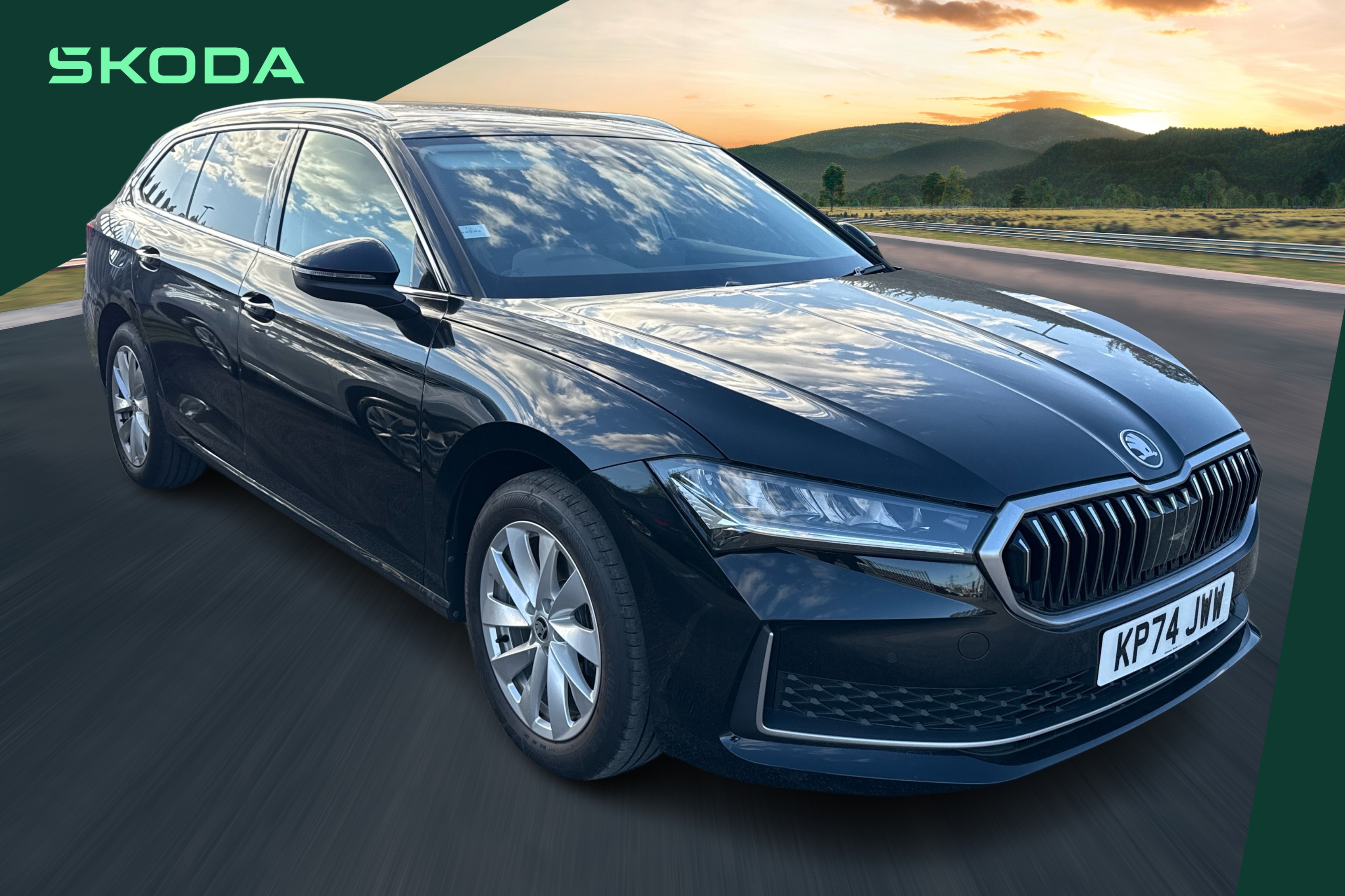 Main listing image - Skoda Superb Estate