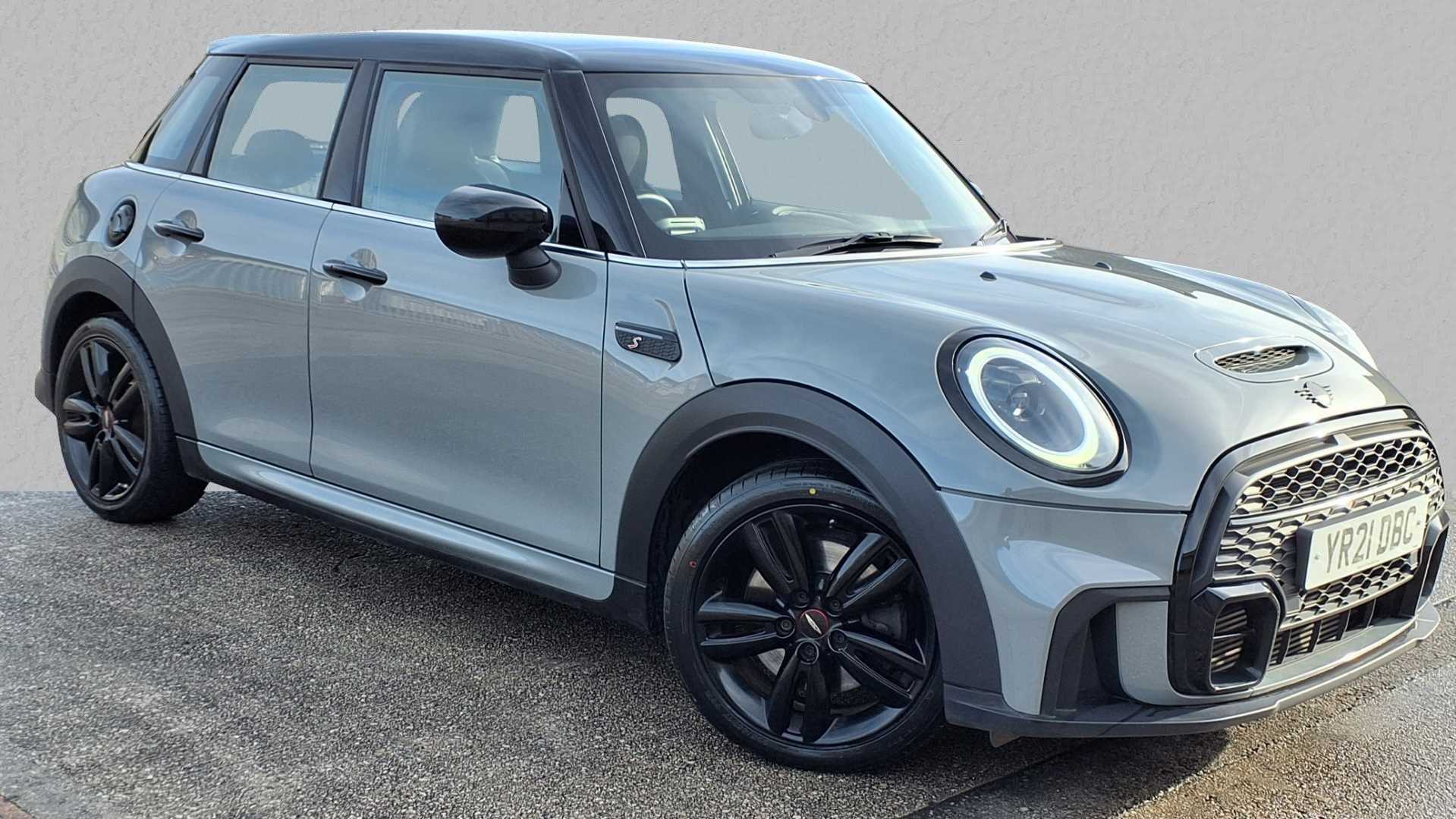 Main listing image - MINI Hatchback 5dr