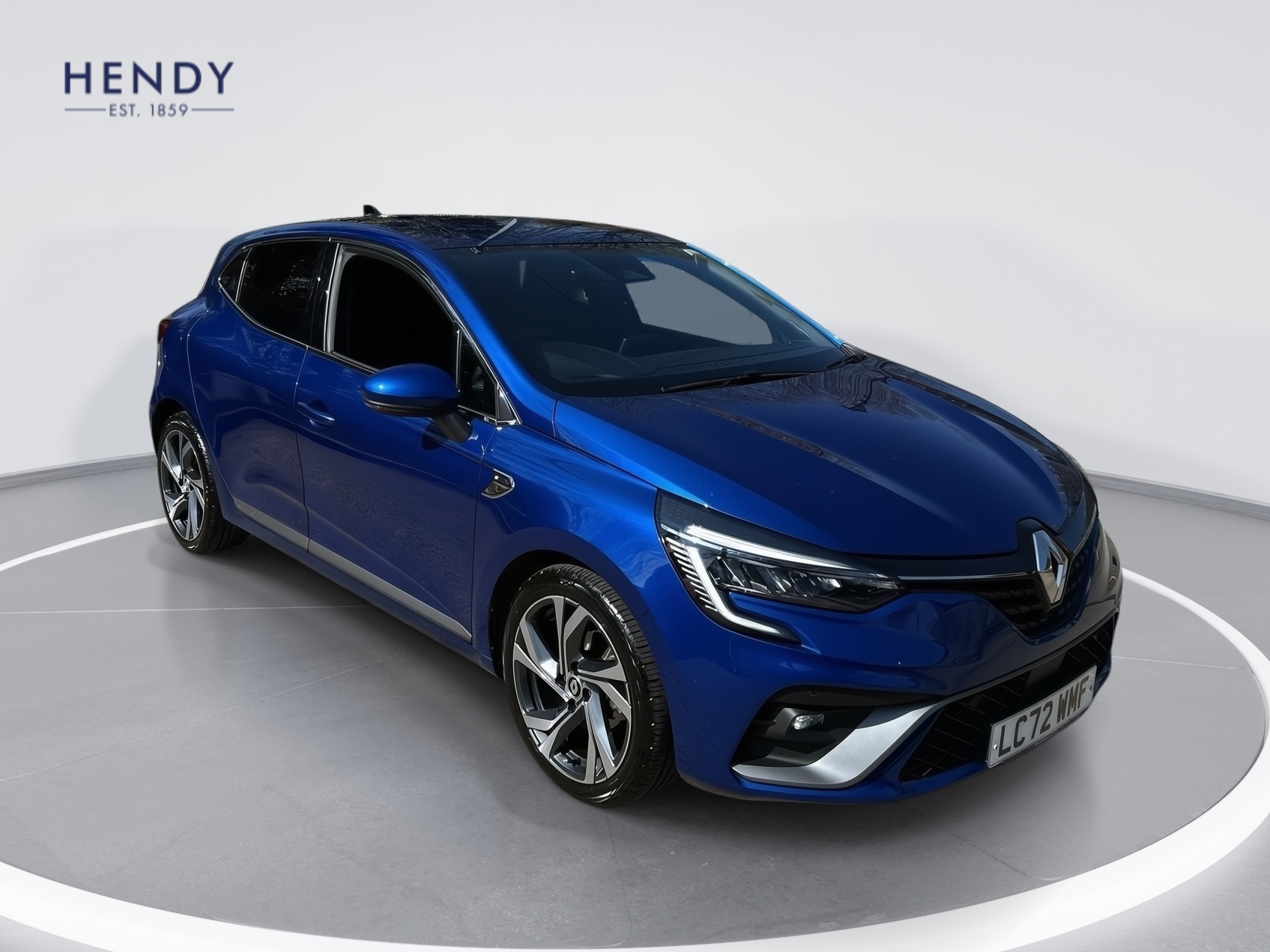 Main listing image - Renault Clio