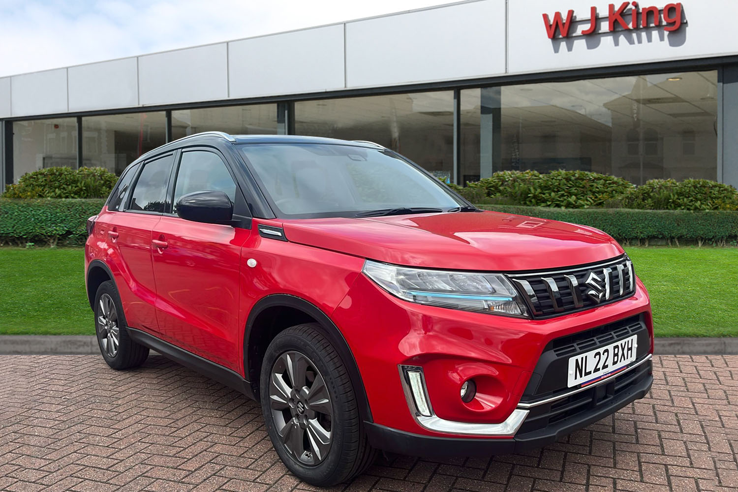 Main listing image - Suzuki Vitara