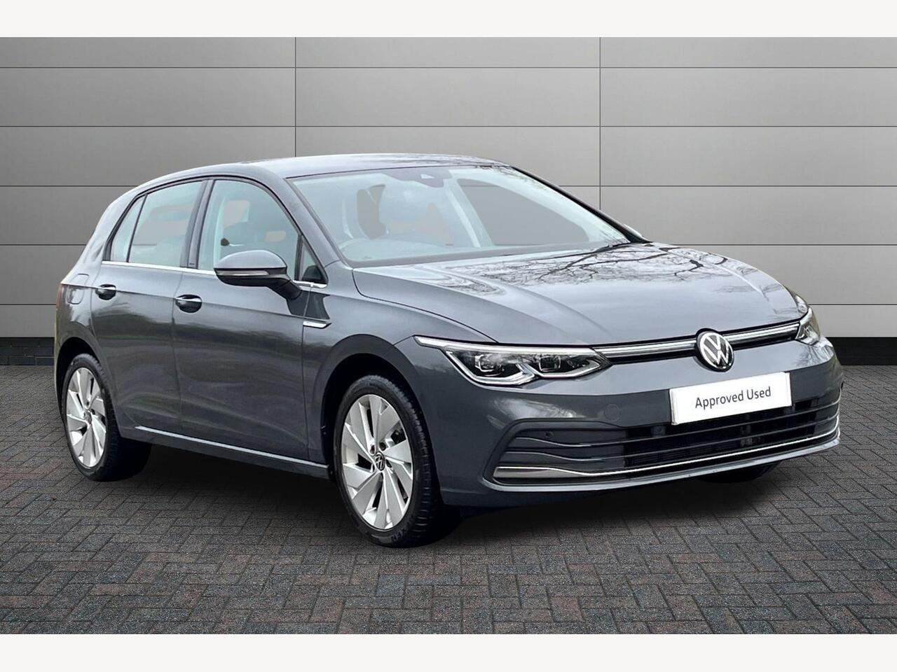 Main listing image - Volkswagen Golf