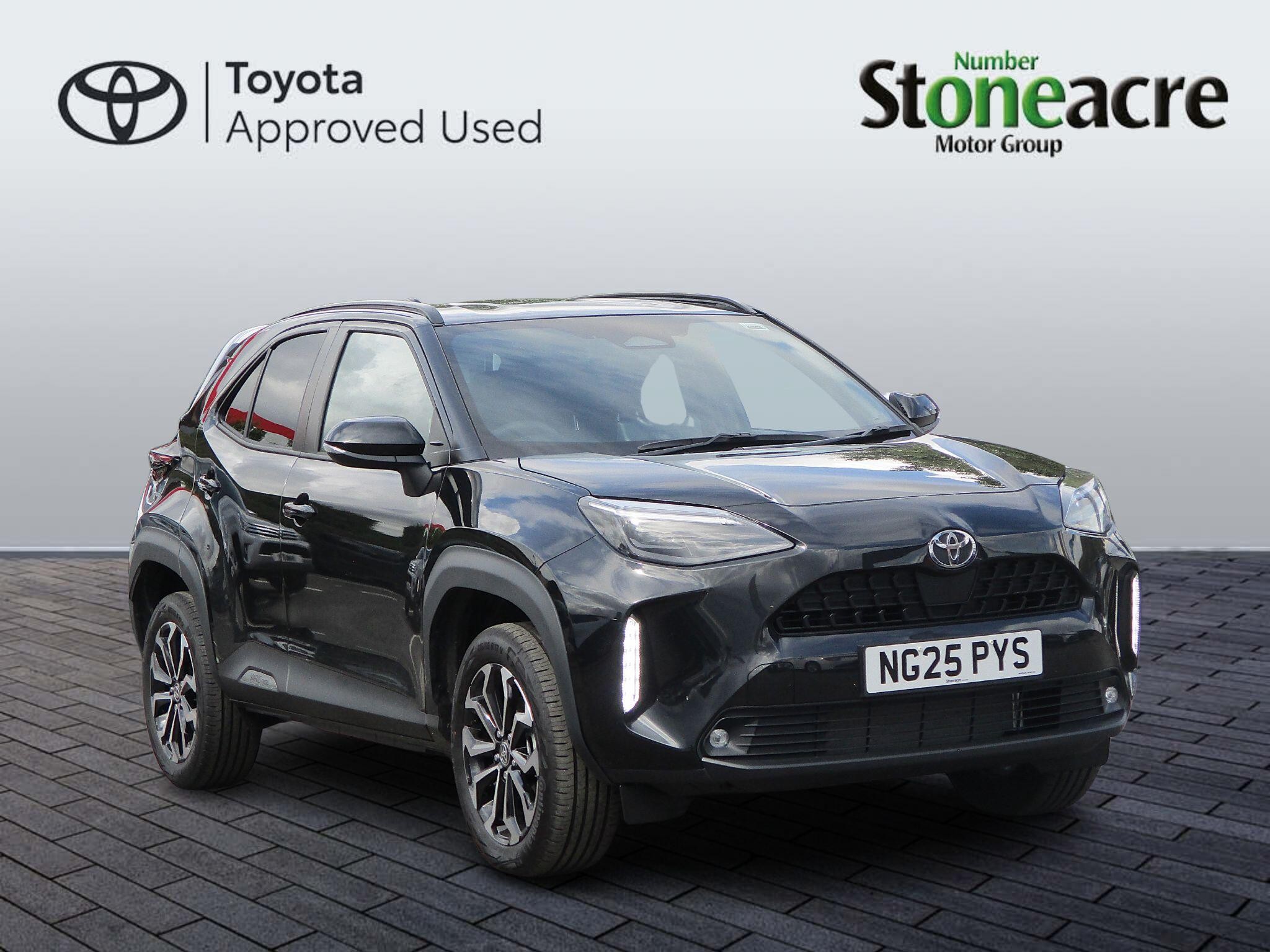 Main listing image - Toyota Yaris Cross