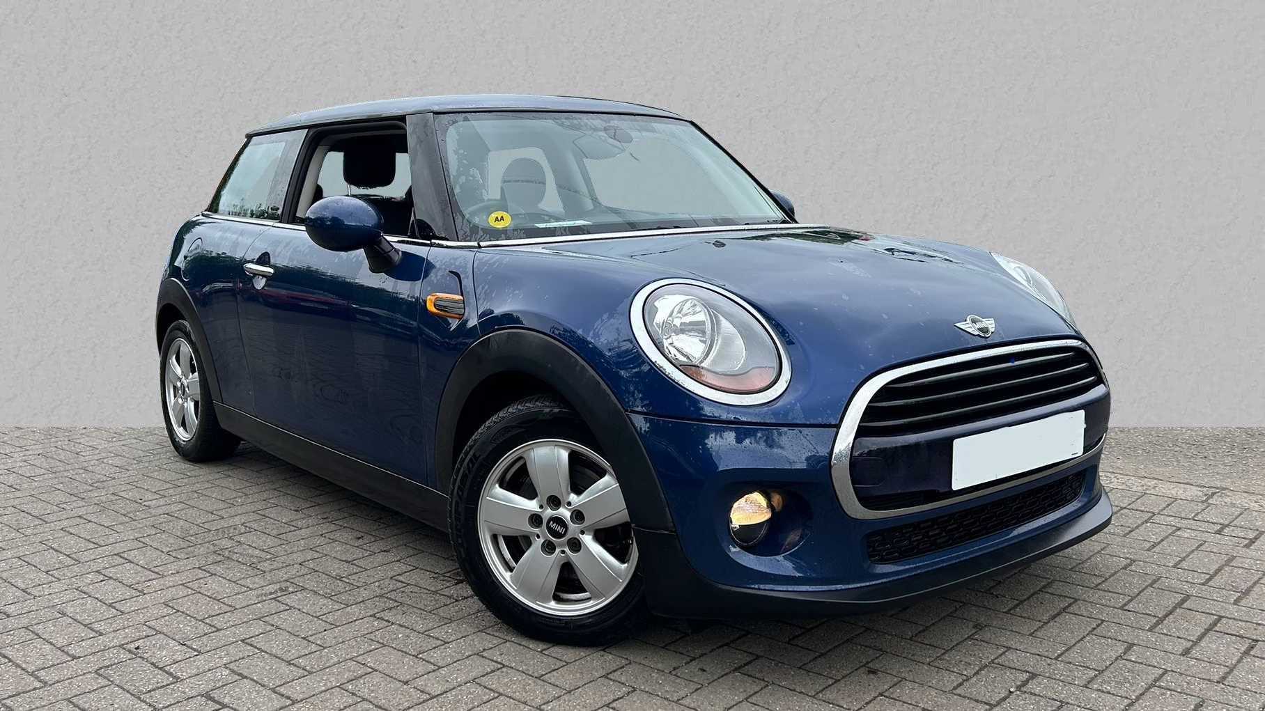 Main listing image - MINI Hatchback