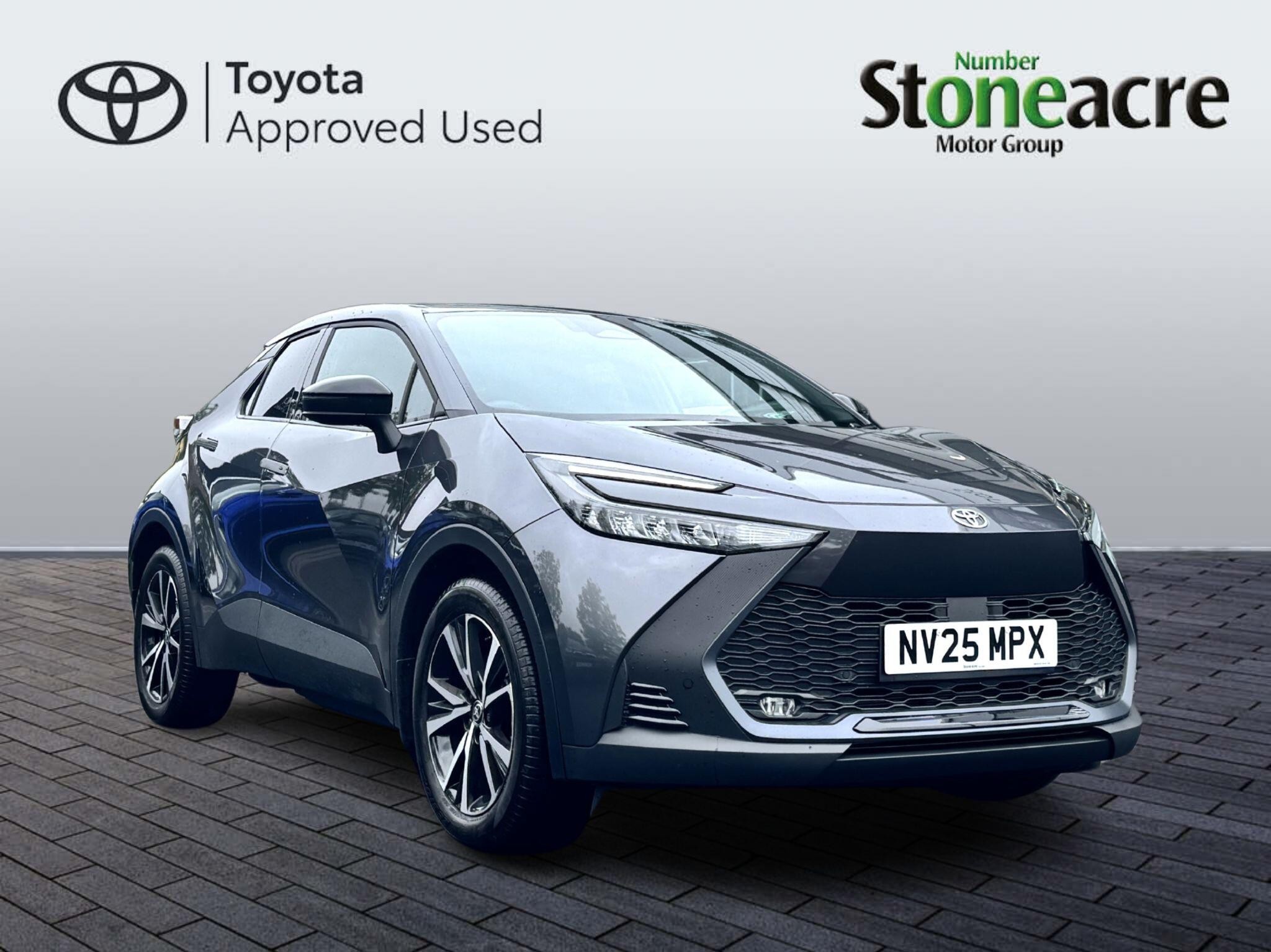 Main listing image - Toyota C-HR