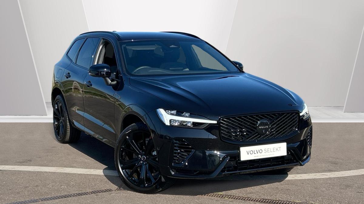 Main listing image - Volvo XC40