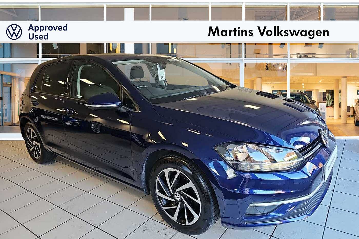 Main listing image - Volkswagen Golf