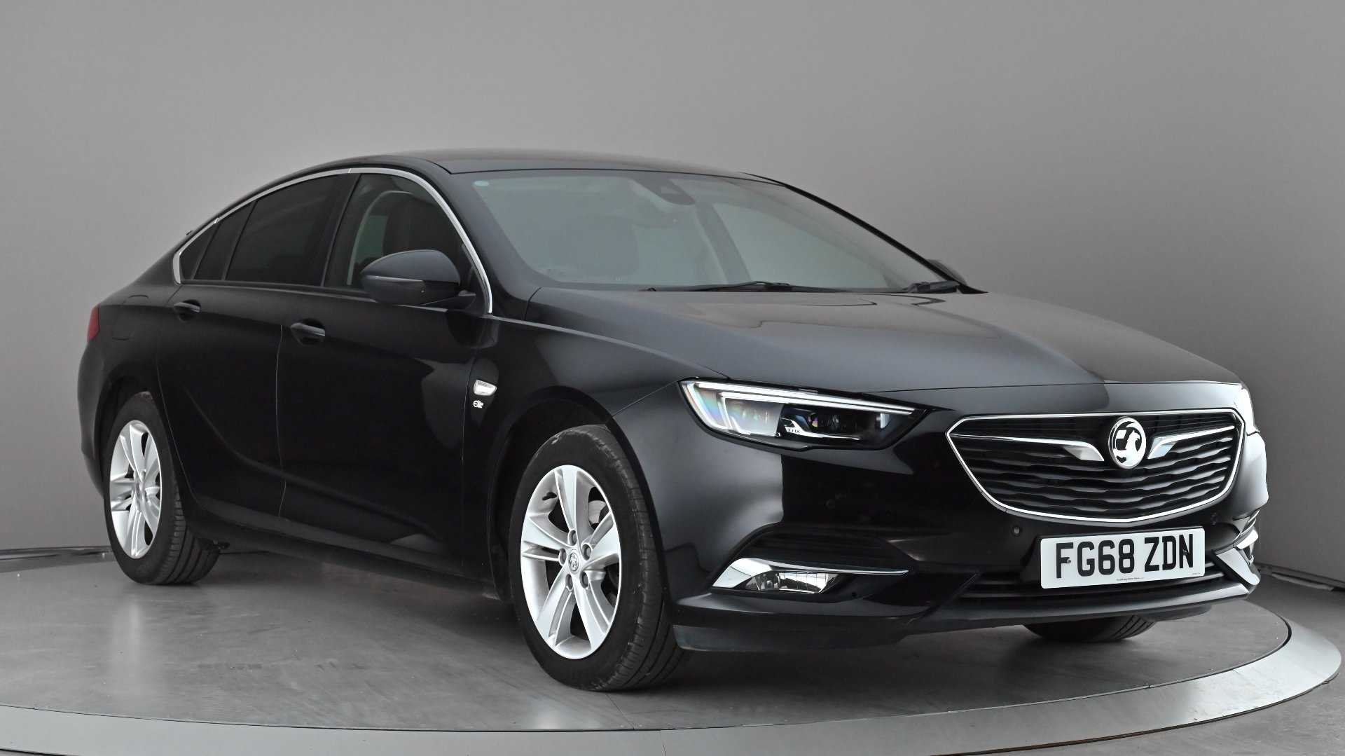 Main listing image - Vauxhall Insignia