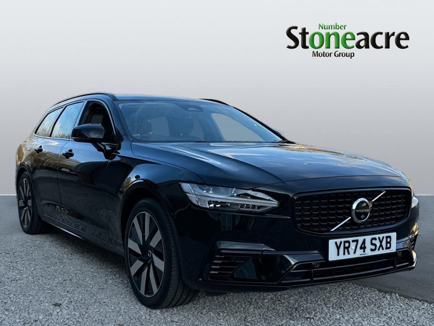 Main listing image - Volvo V90