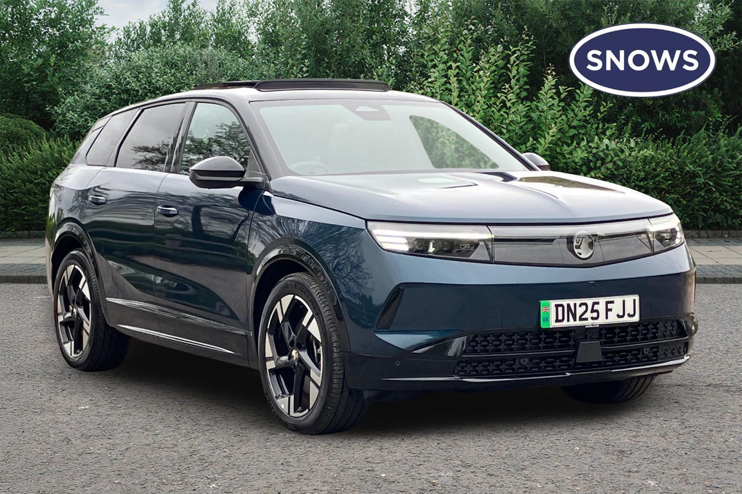 Main listing image - Vauxhall Grandland