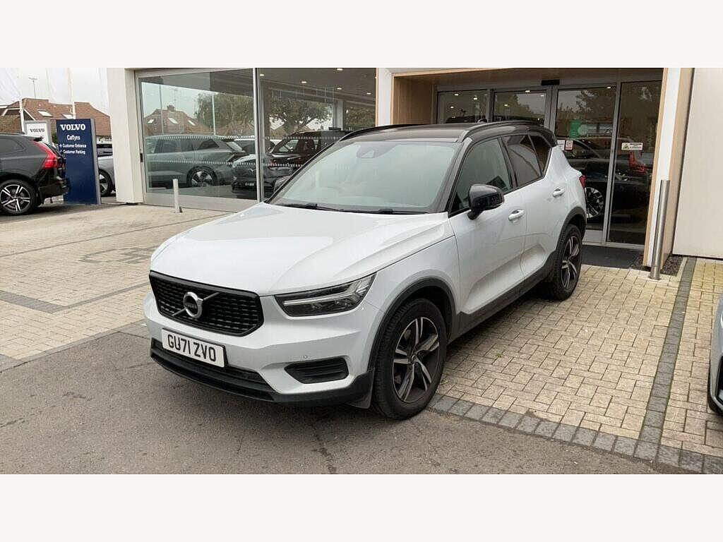 Main listing image - Volvo XC40
