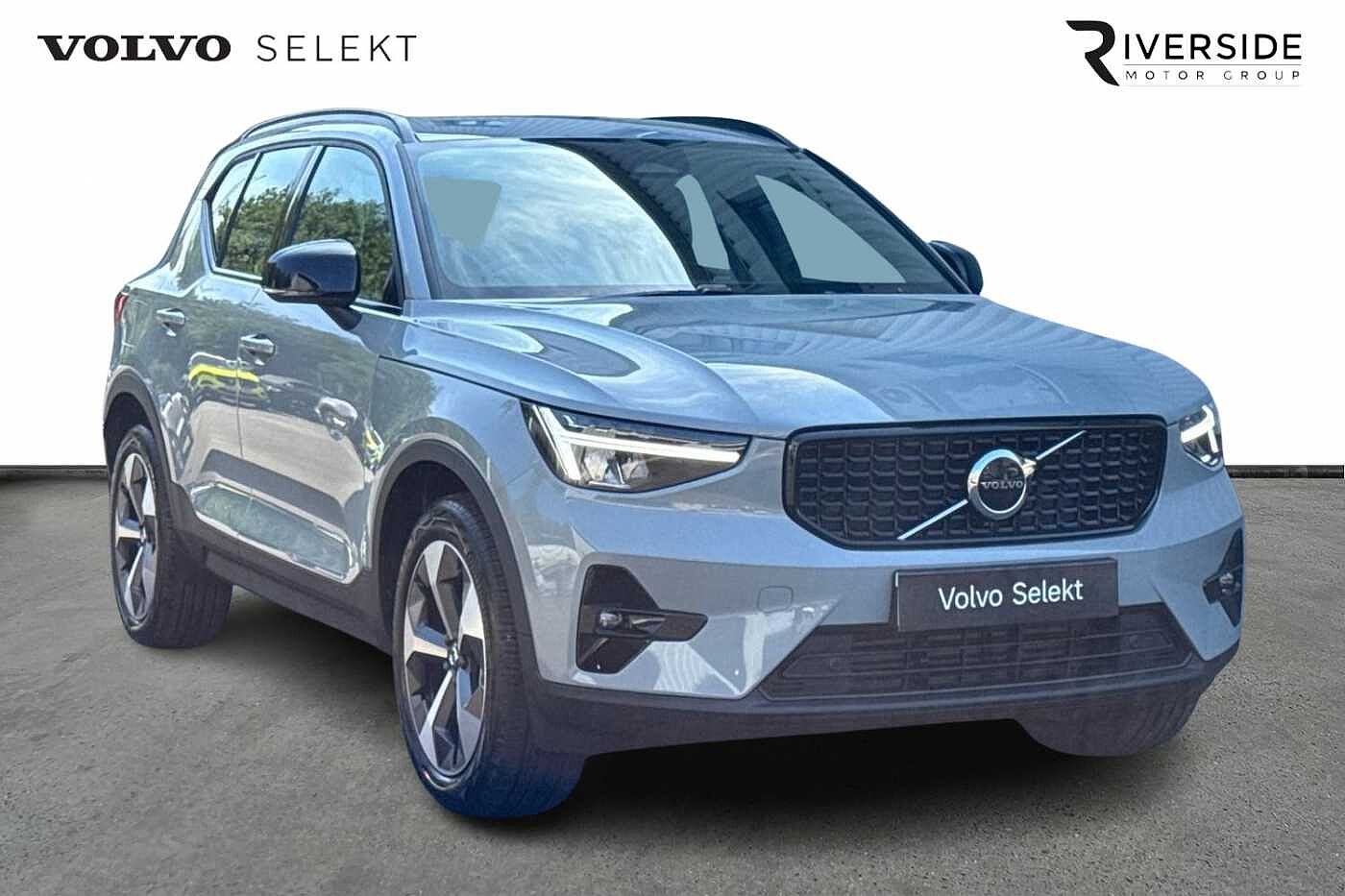 Main listing image - Volvo XC40