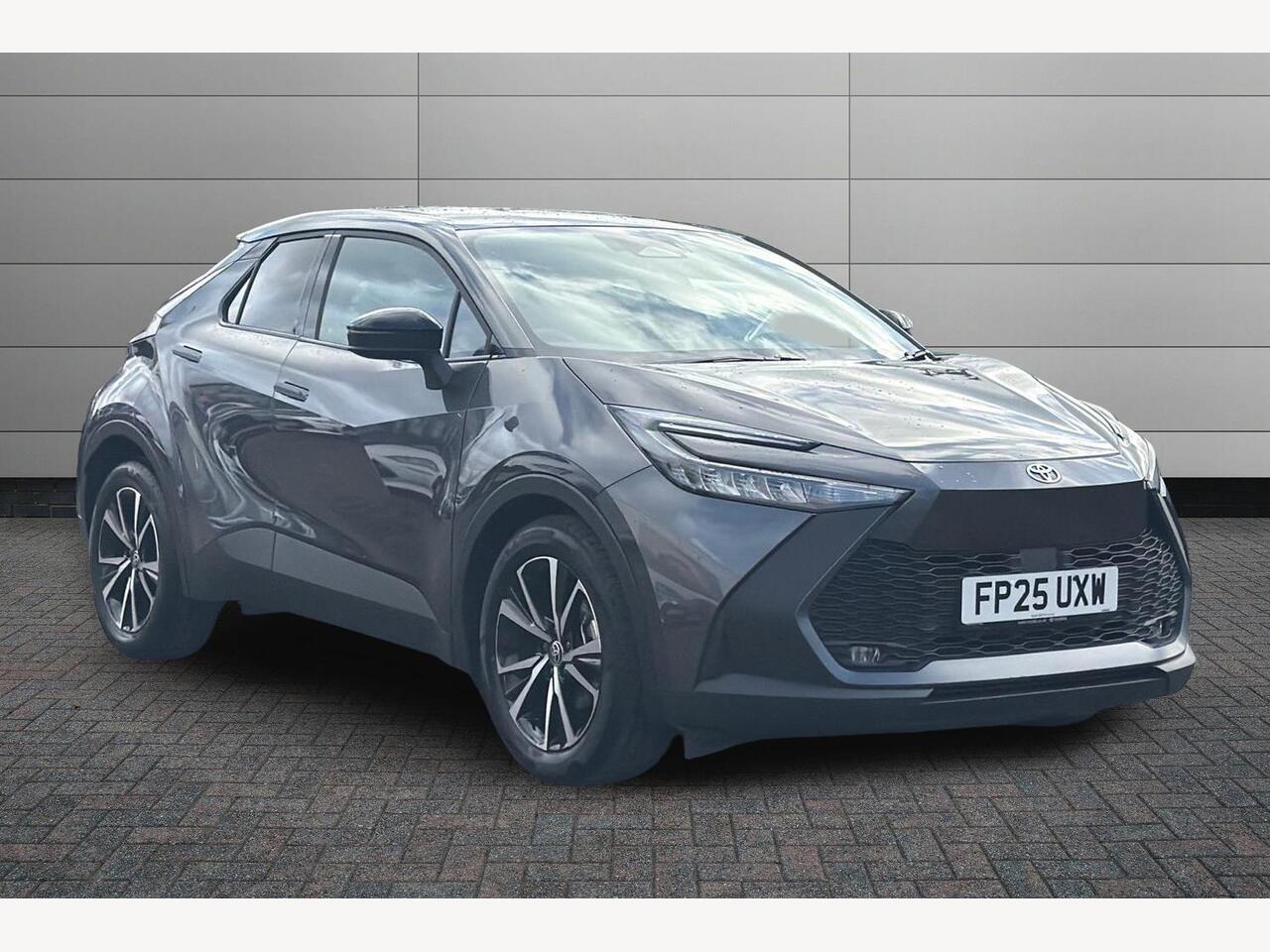 Main listing image - Toyota C-HR
