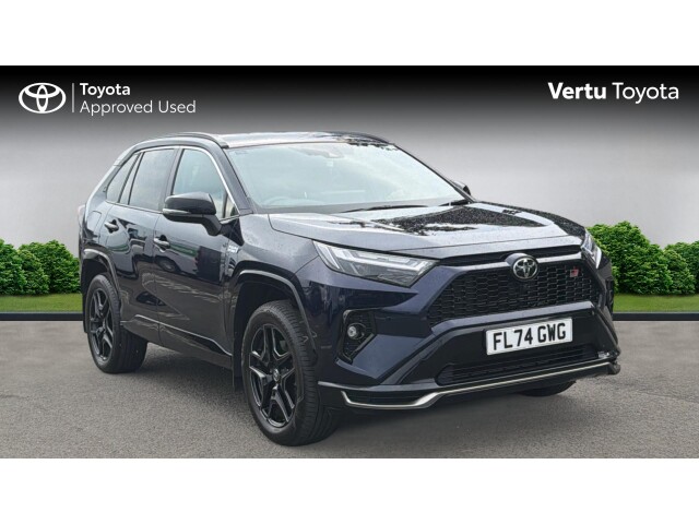Main listing image - Toyota RAV4