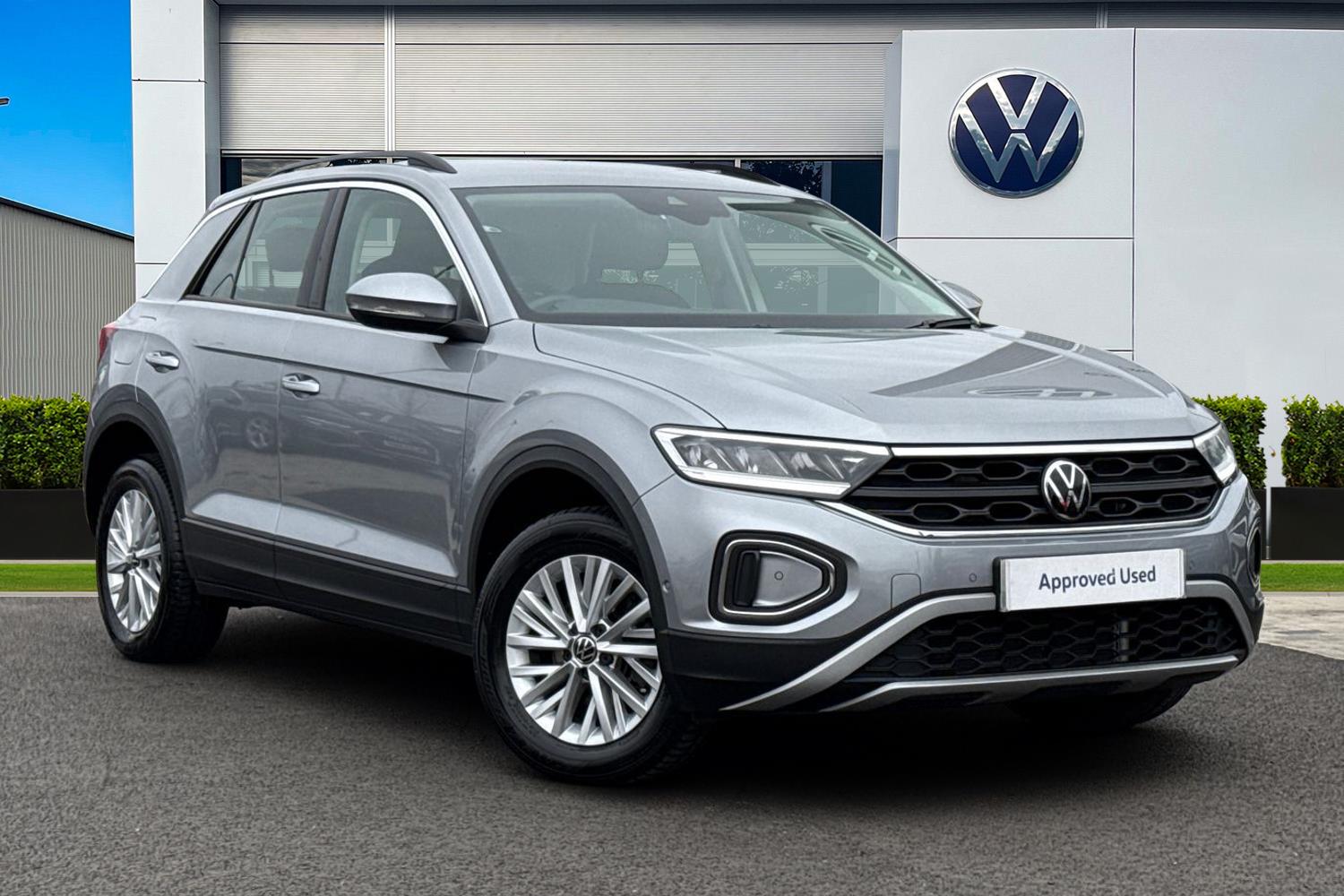 Main listing image - Volkswagen T-Roc