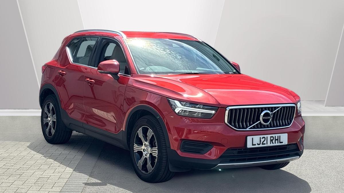 Main listing image - Volvo XC40