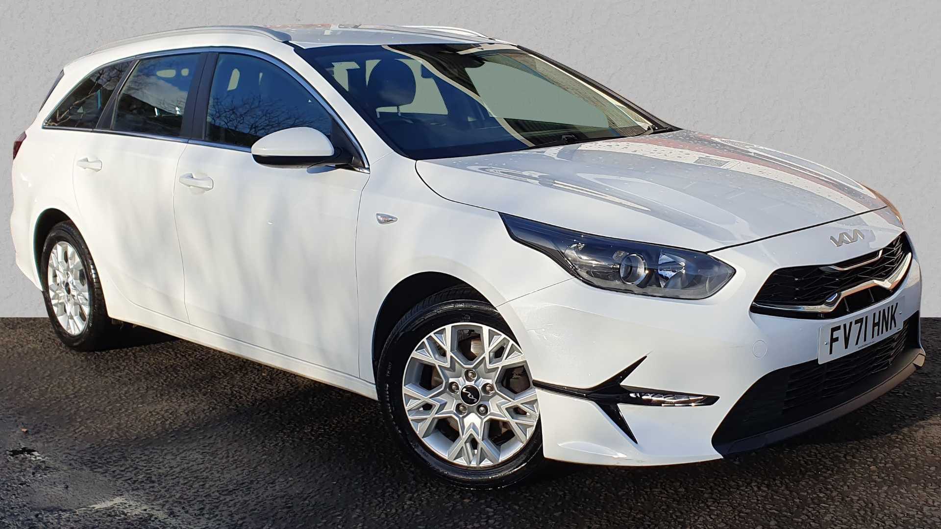 Main listing image - Kia Ceed SW