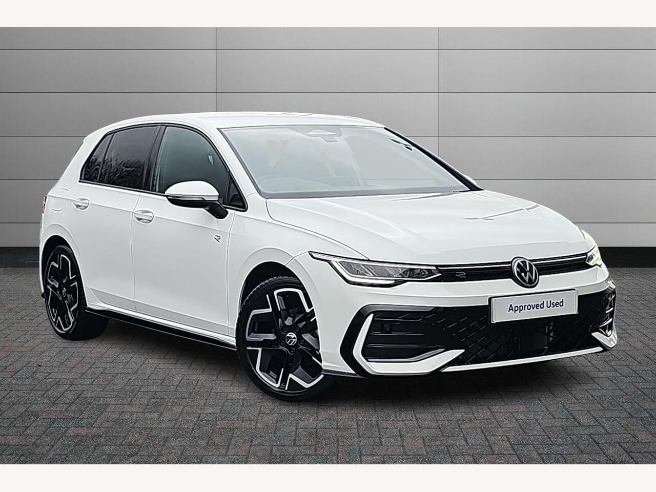 Main listing image - Volkswagen Golf