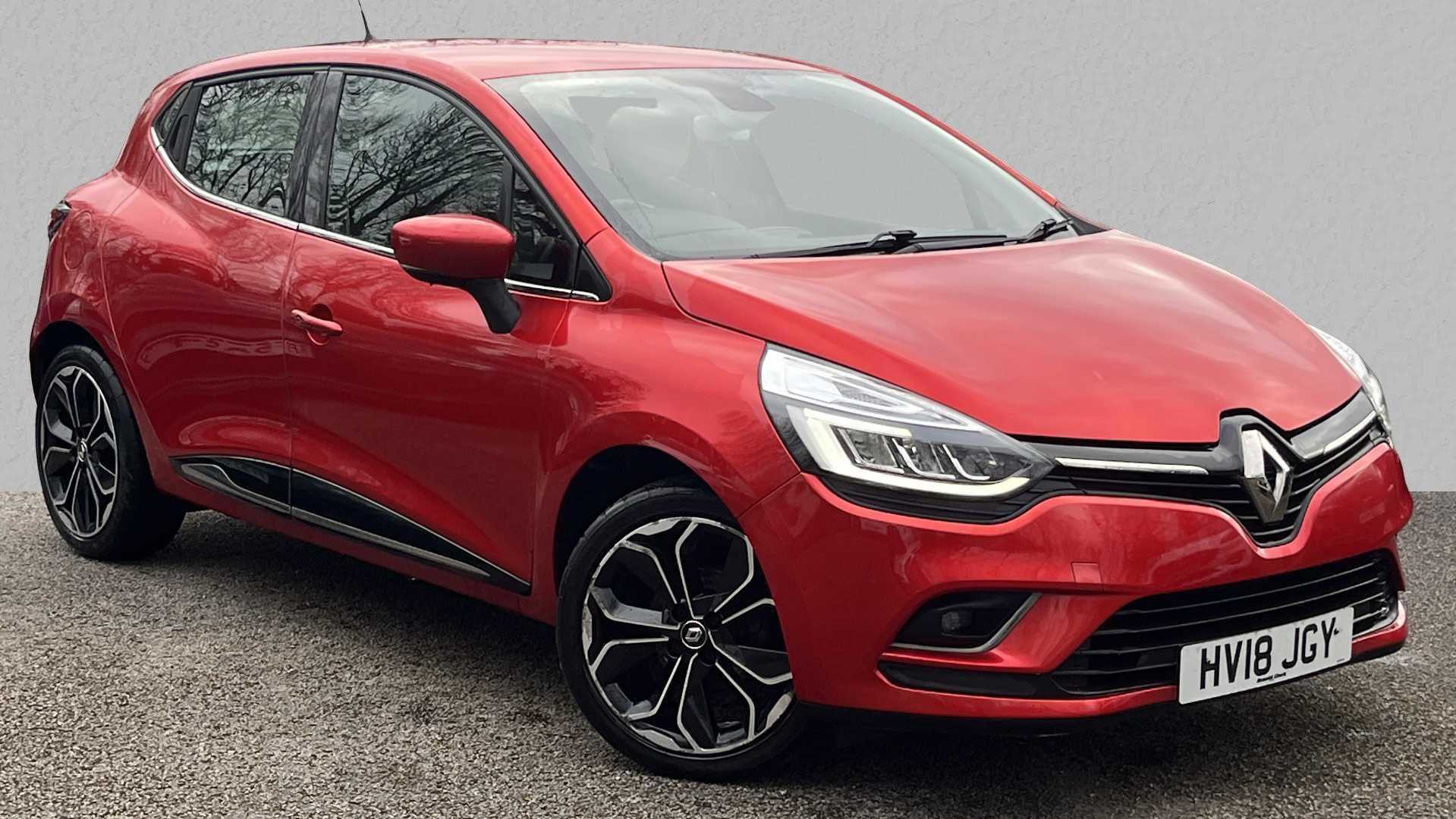 Main listing image - Renault Clio