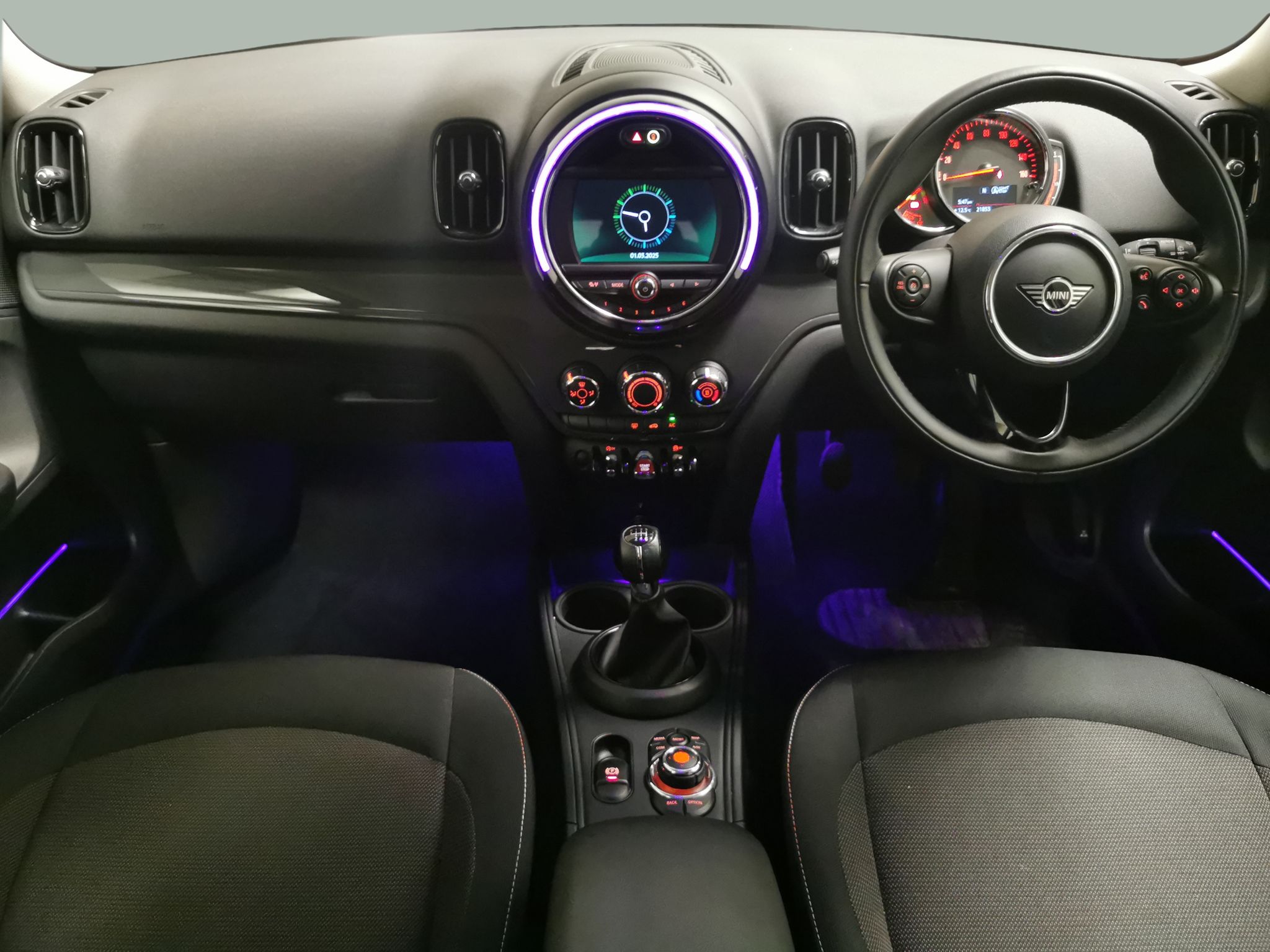 Main listing image - MINI Countryman