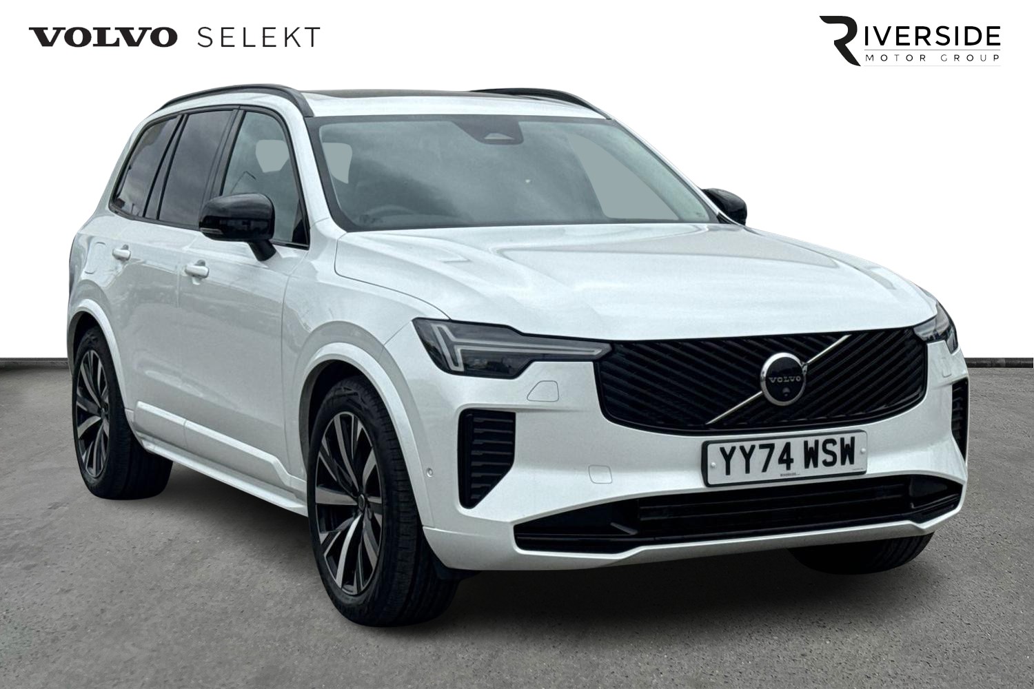 Main listing image - Volvo XC90