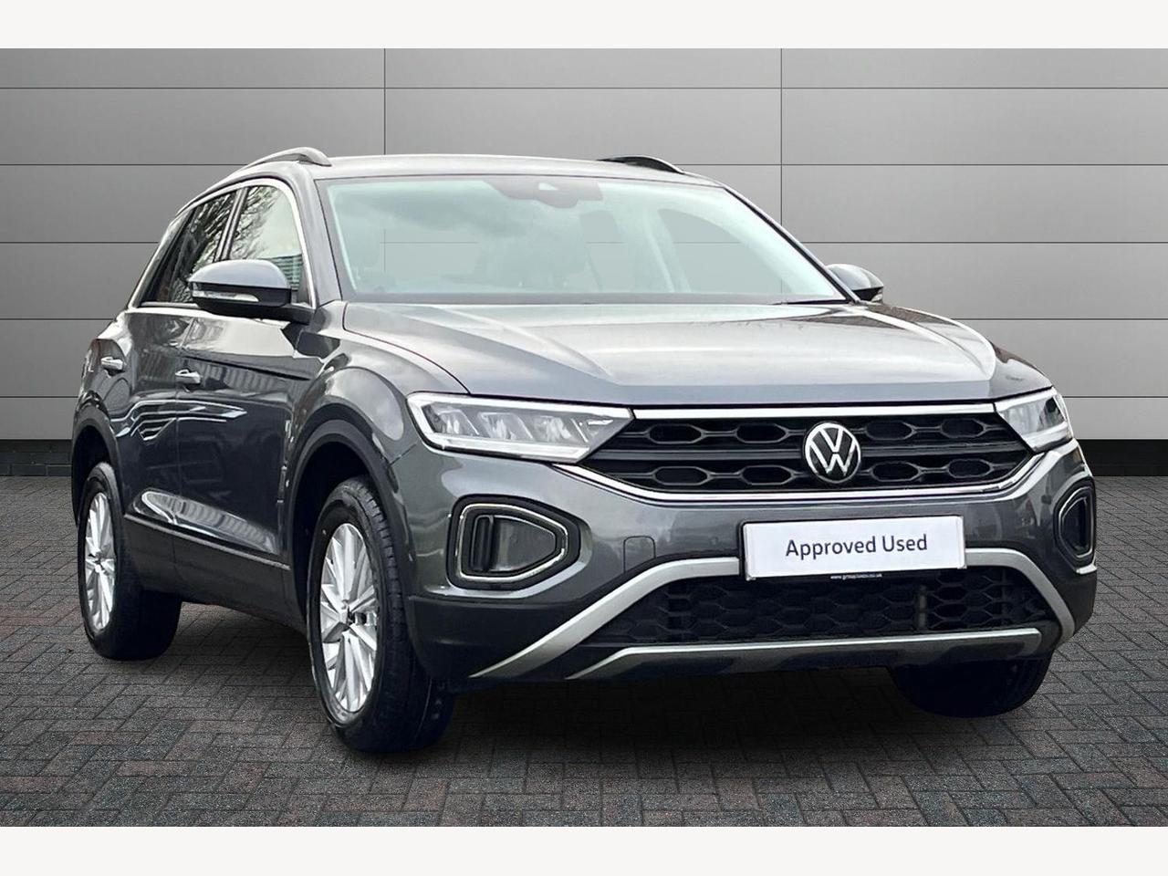 Main listing image - Volkswagen T-Roc