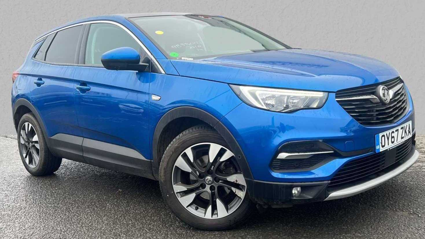 Main listing image - Vauxhall Grandland X