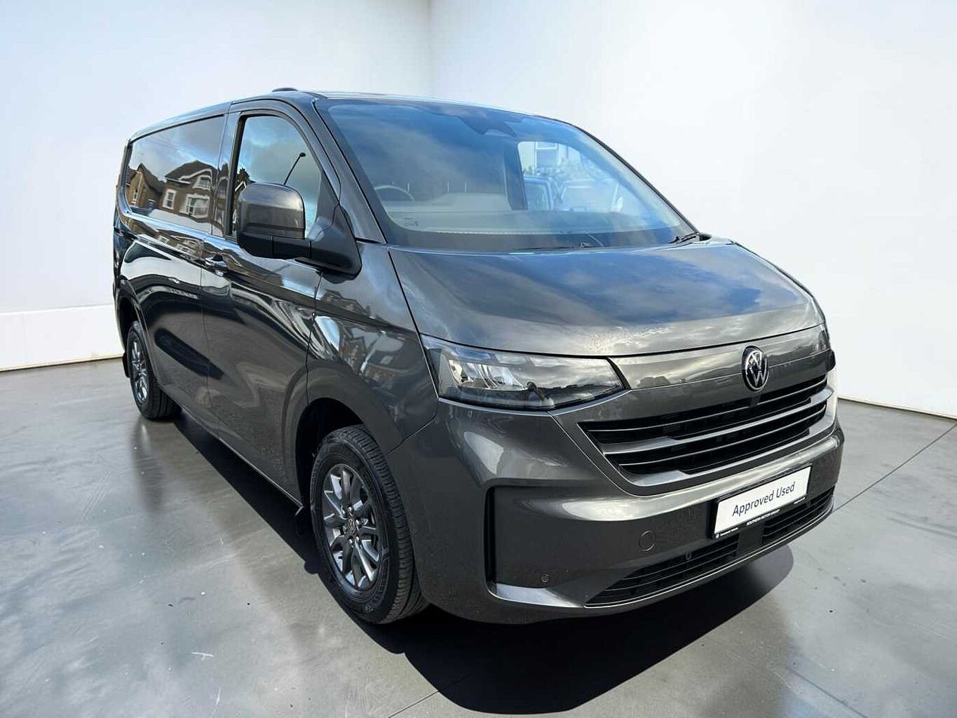 Main listing image - Volkswagen Transporter