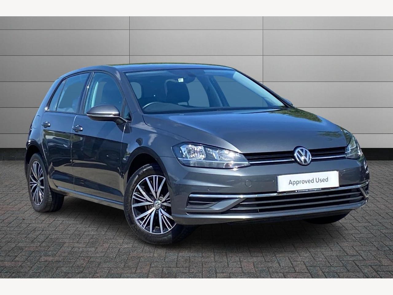 Main listing image - Volkswagen Golf