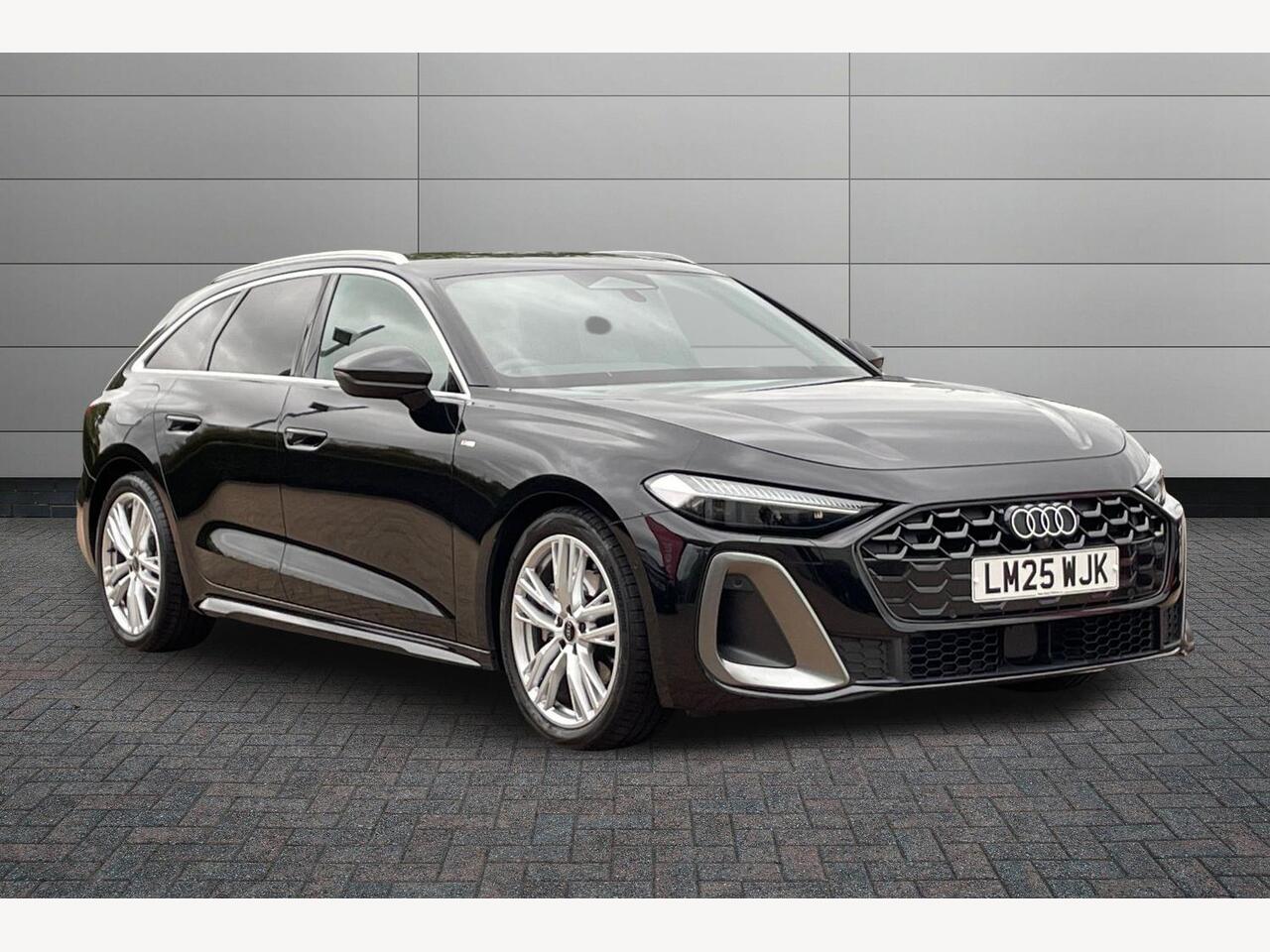 Main listing image - Audi A5