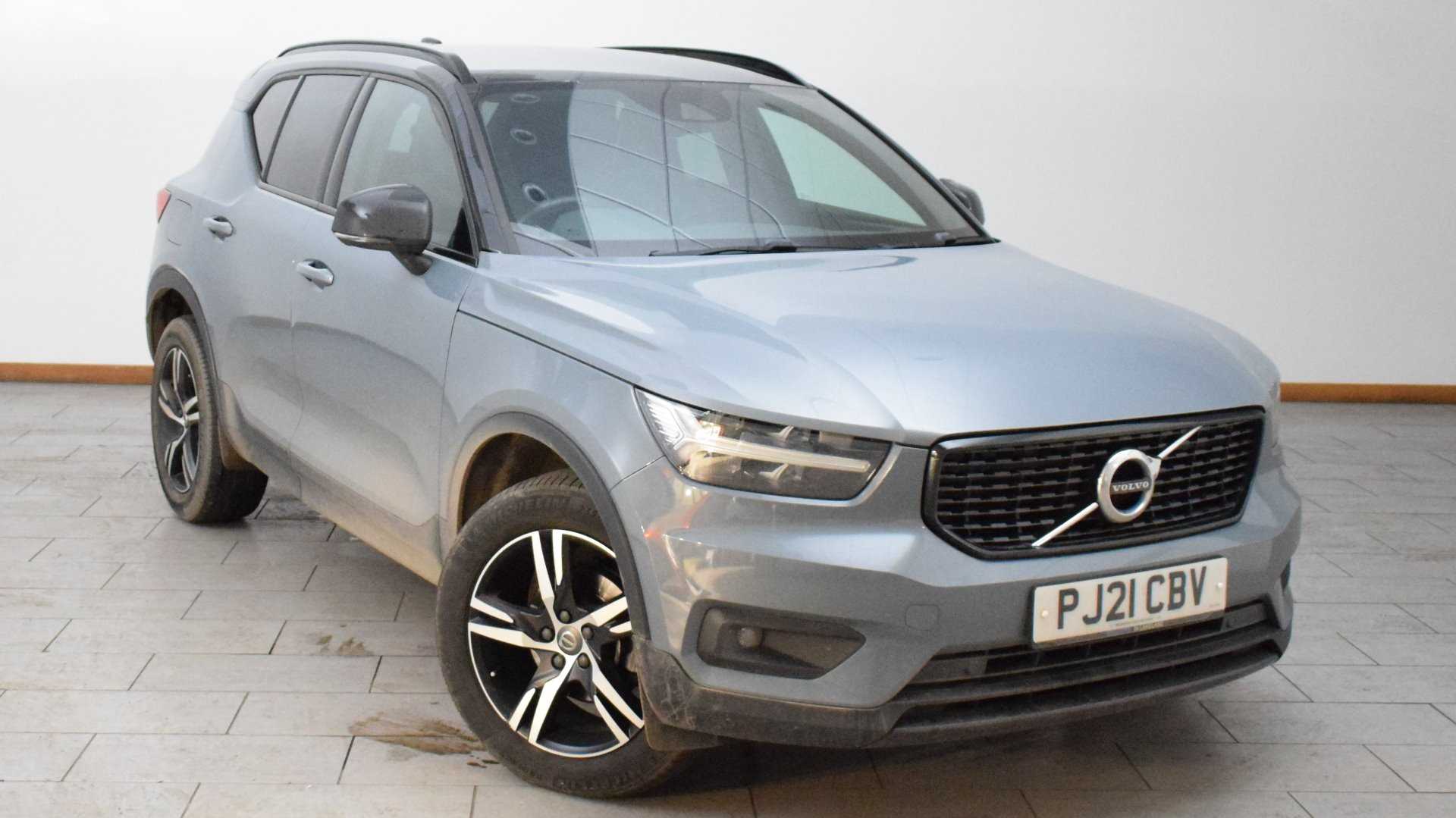 Main listing image - Volvo XC40