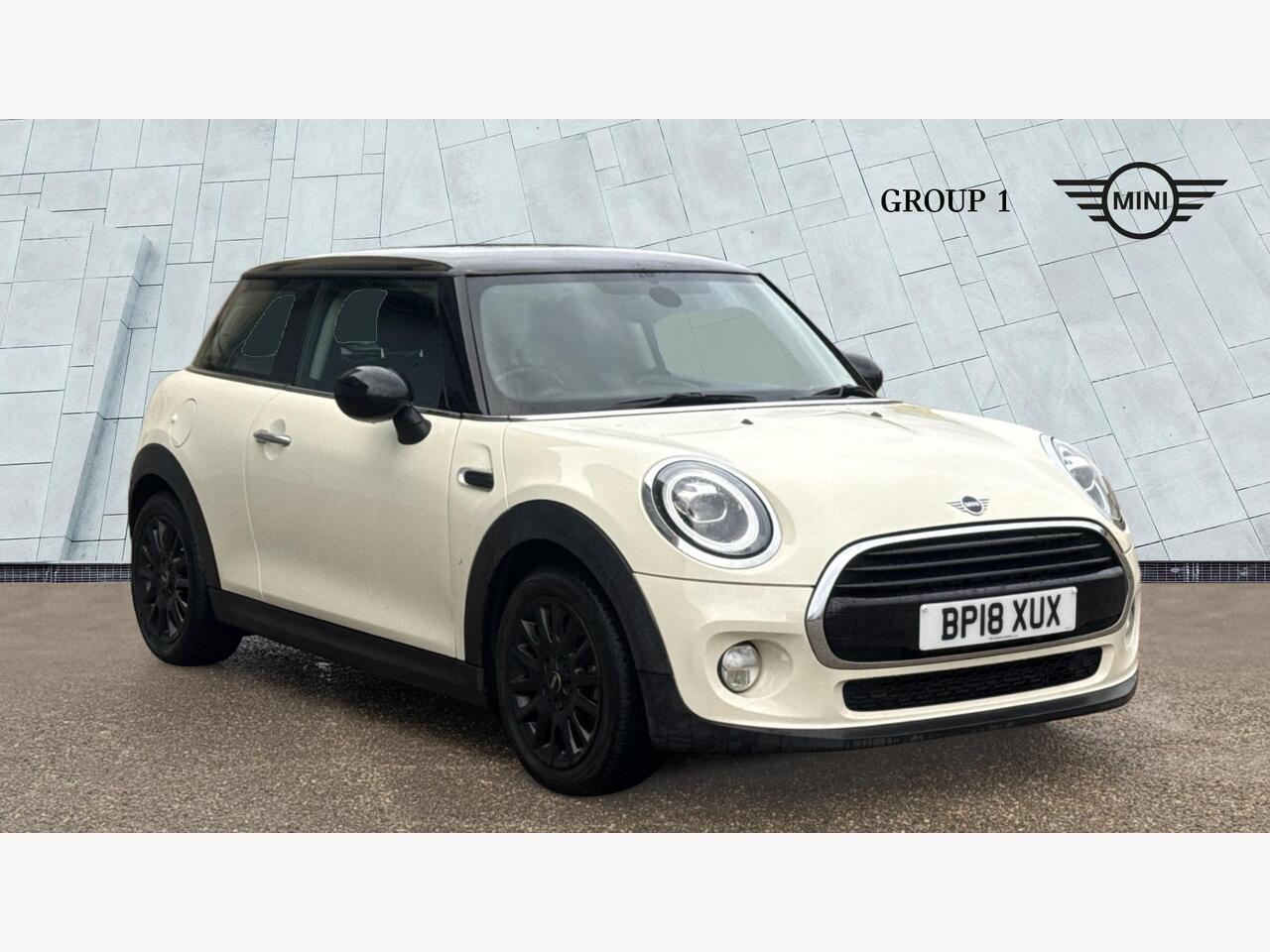 Main listing image - MINI Hatchback