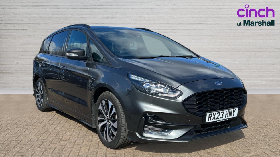 Main listing image - Ford S-MAX