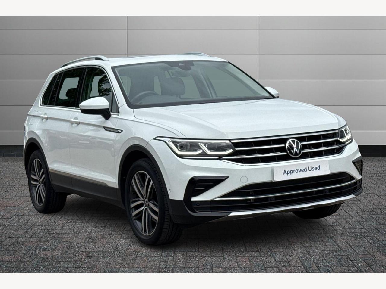 Main listing image - Volkswagen Tiguan