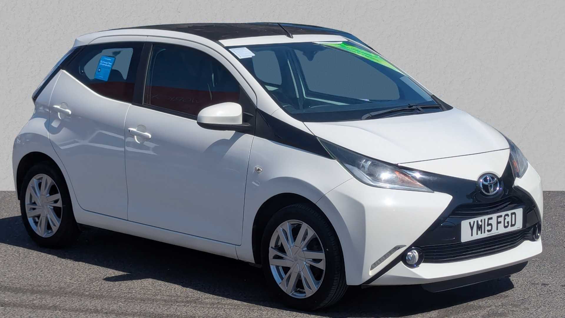 Main listing image - Toyota Aygo