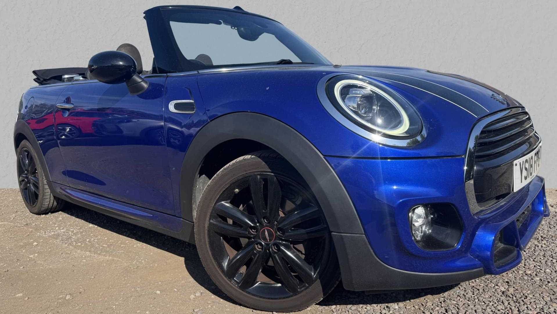Main listing image - MINI Convertible