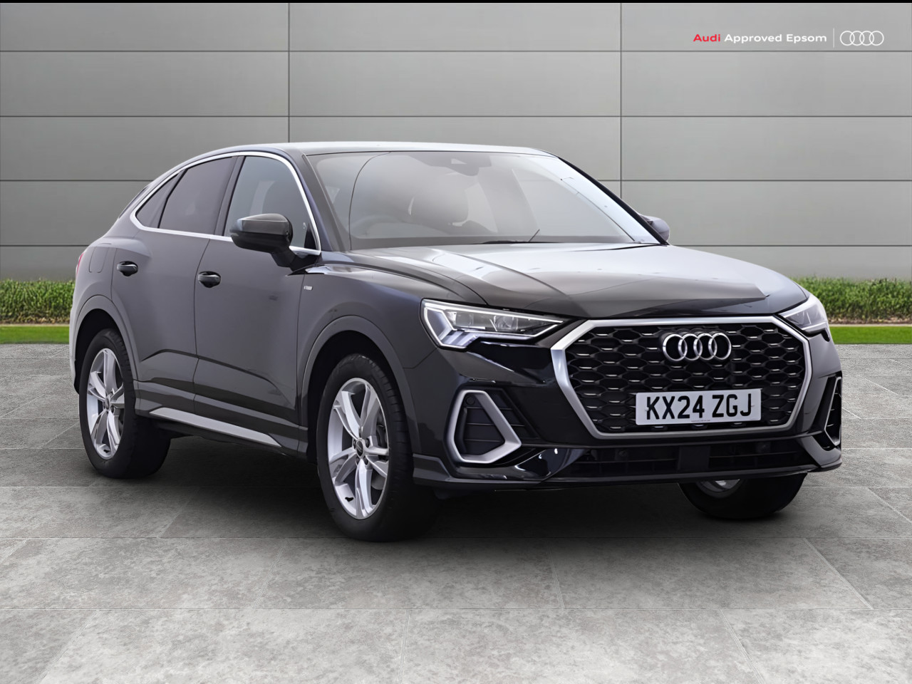 Main listing image - Audi Q3