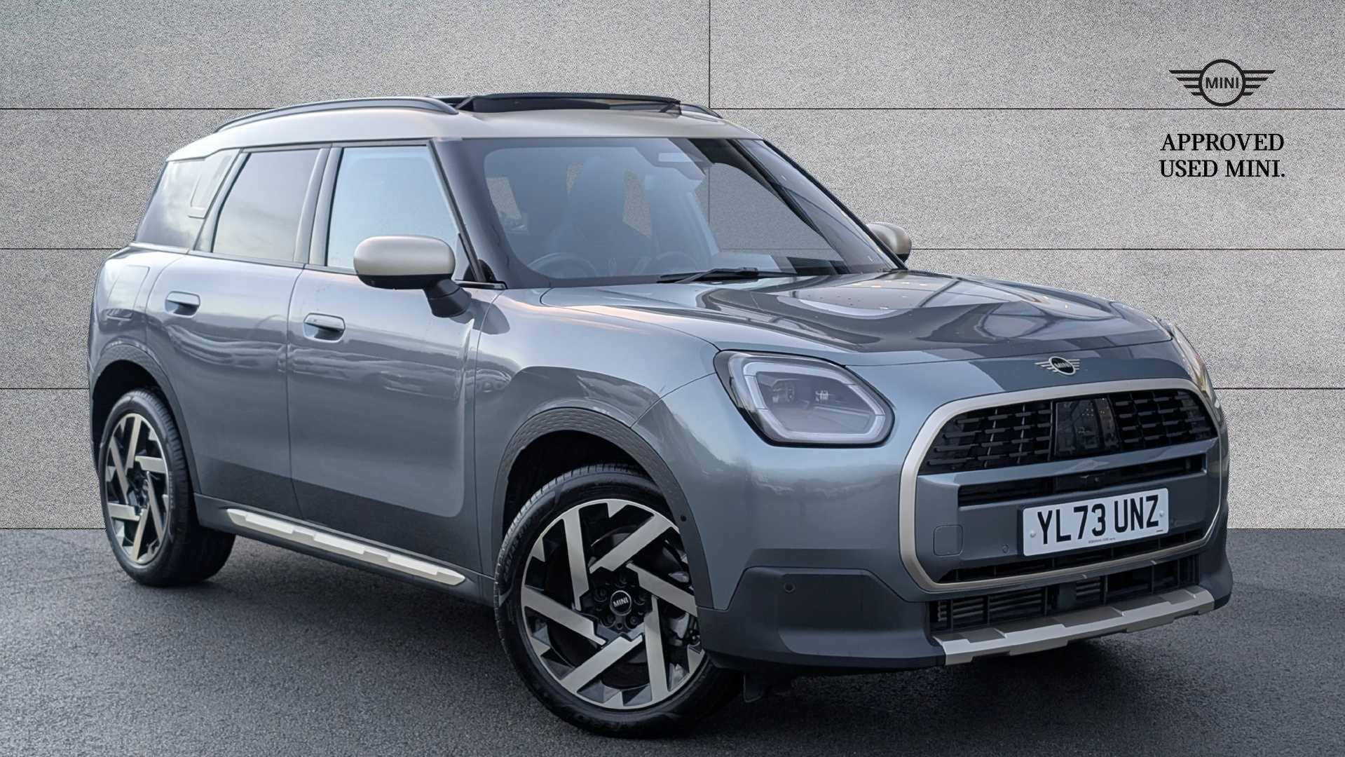 Main listing image - MINI Countryman