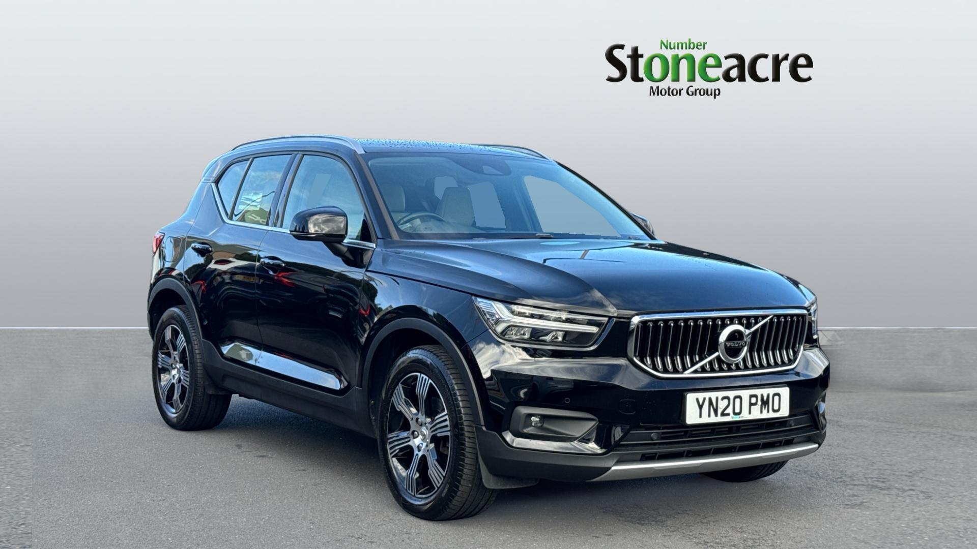 Main listing image - Volvo XC40