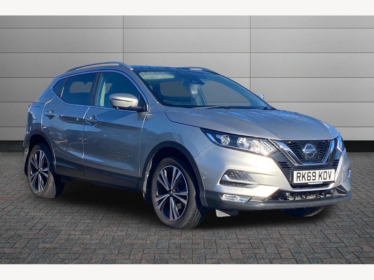 Main listing image - Nissan Qashqai