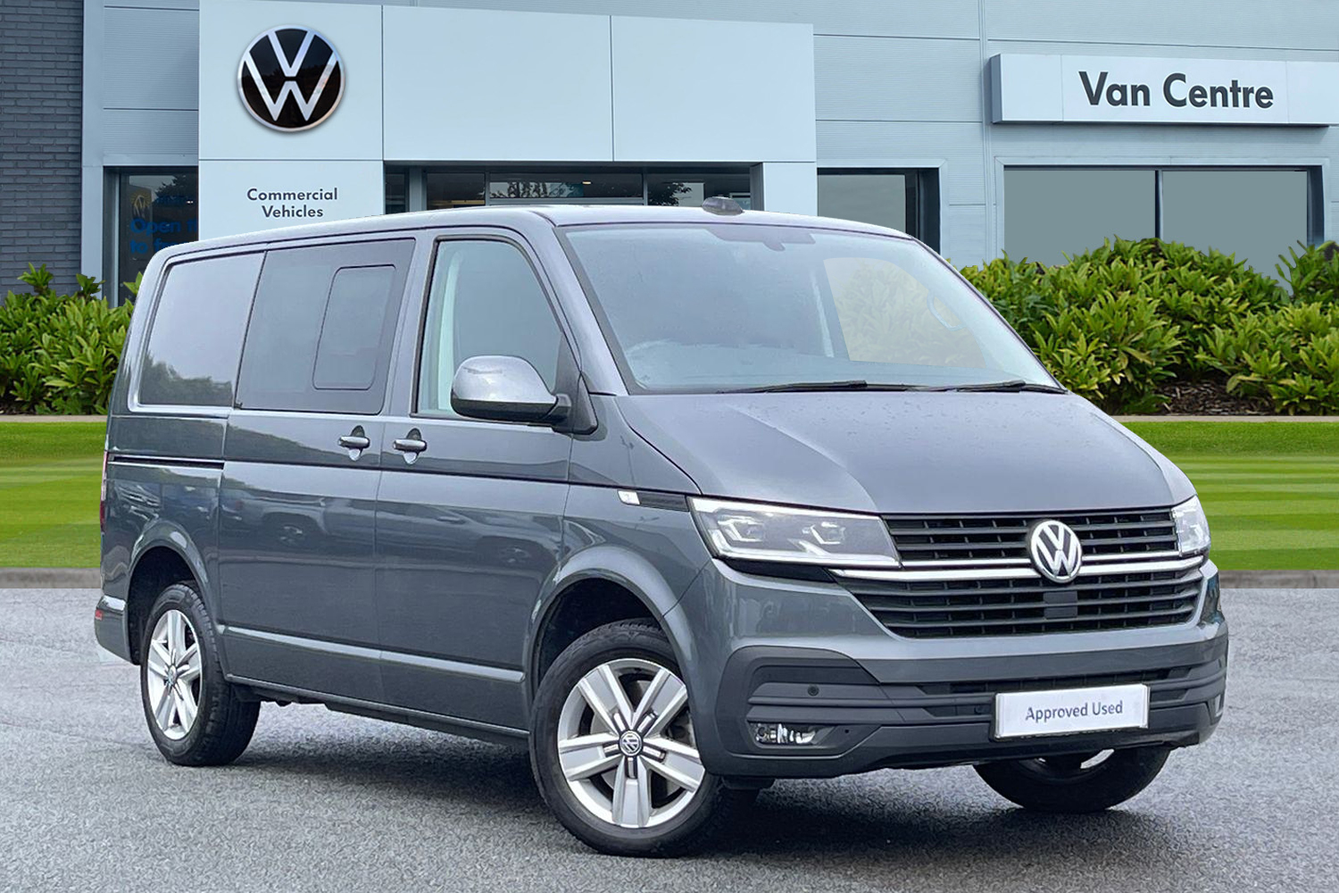 Main listing image - Volkswagen Transporter